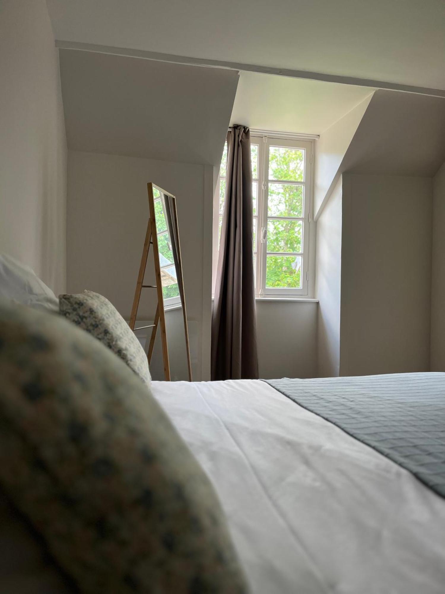 Bed and Breakfast Abbaye De Blanchelande Neufmesnil Номер фото