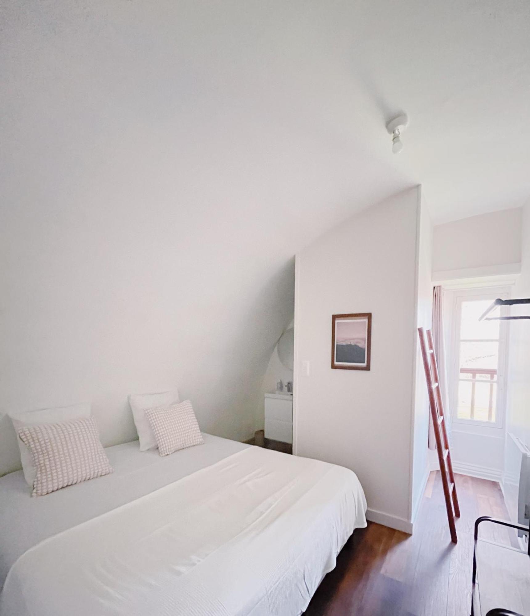 Bed and Breakfast Abbaye De Blanchelande Neufmesnil Экстерьер фото